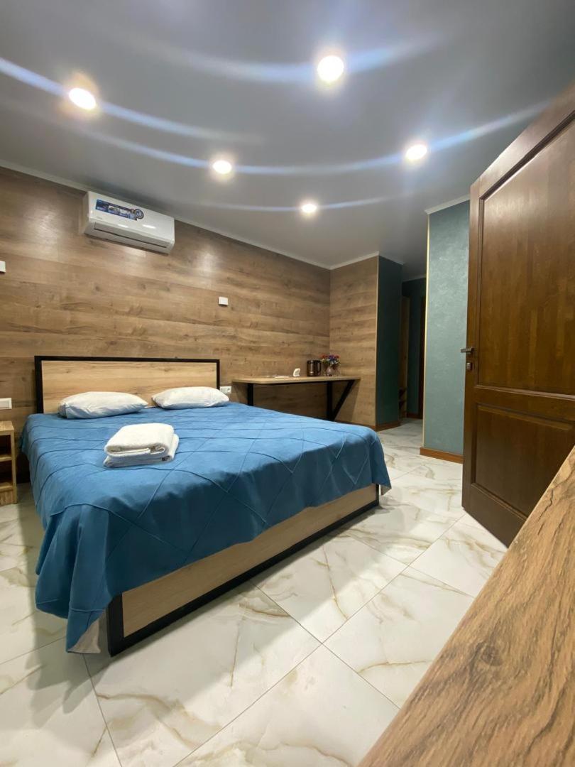 Гостевой Дом Шумкар Азия Guest House Shumkar Asia Bishkek Bagian luar foto